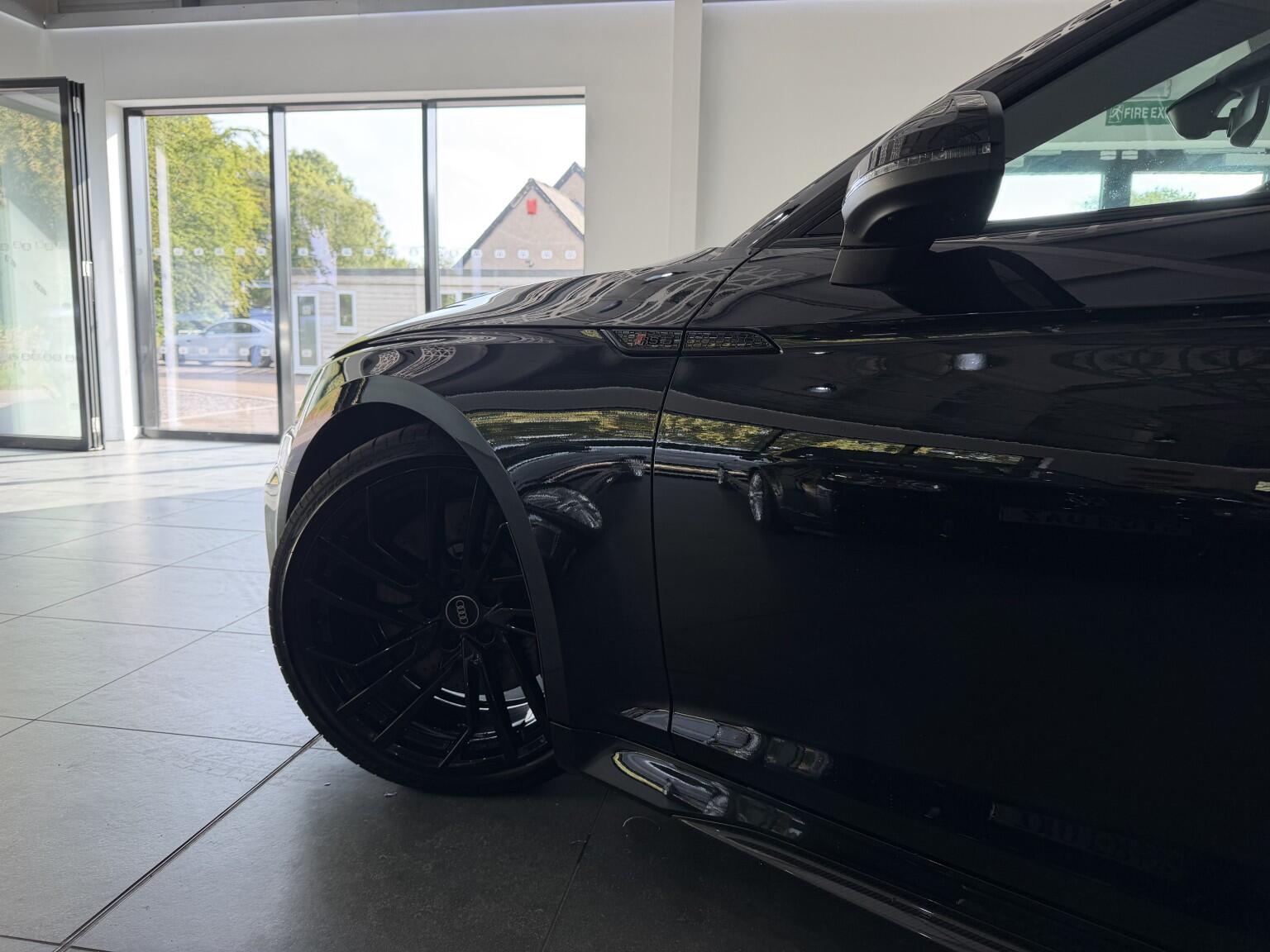 Audi RS5 view 7
