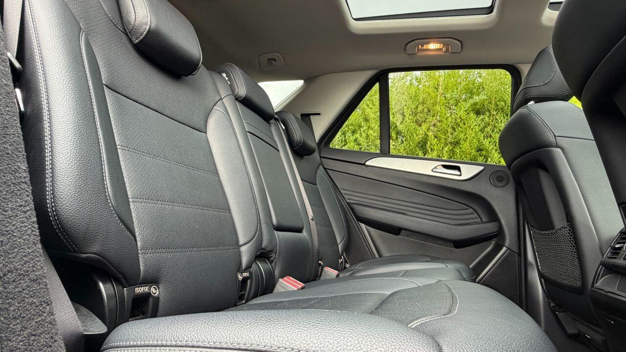 Mercedes-Benz Gle view 12
