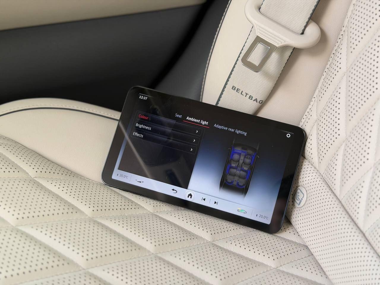 Mercedes-Benz S-Class view 31