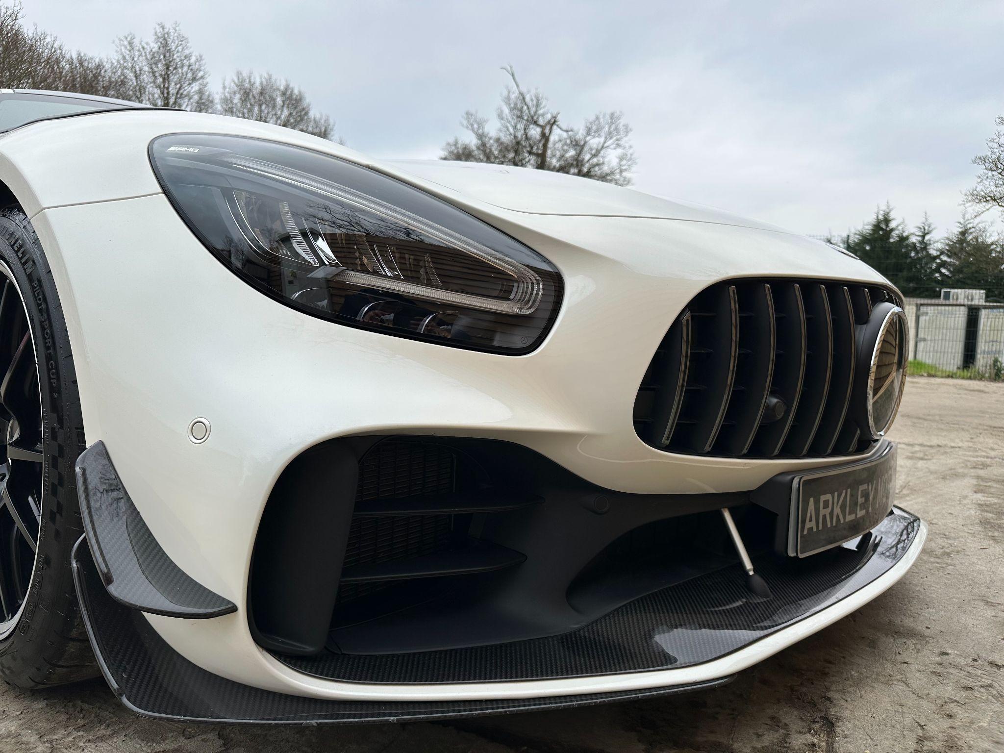 2020 Mercedes-Benz AMG GT 4.0 V8 BiTurbo R PRO SpdS DCT Euro 6 (s/s) 2dr • 8,100 miles image 58