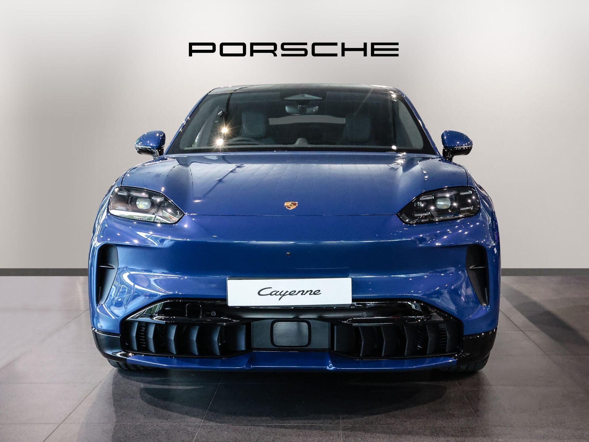 Porsche Cayenne view 2