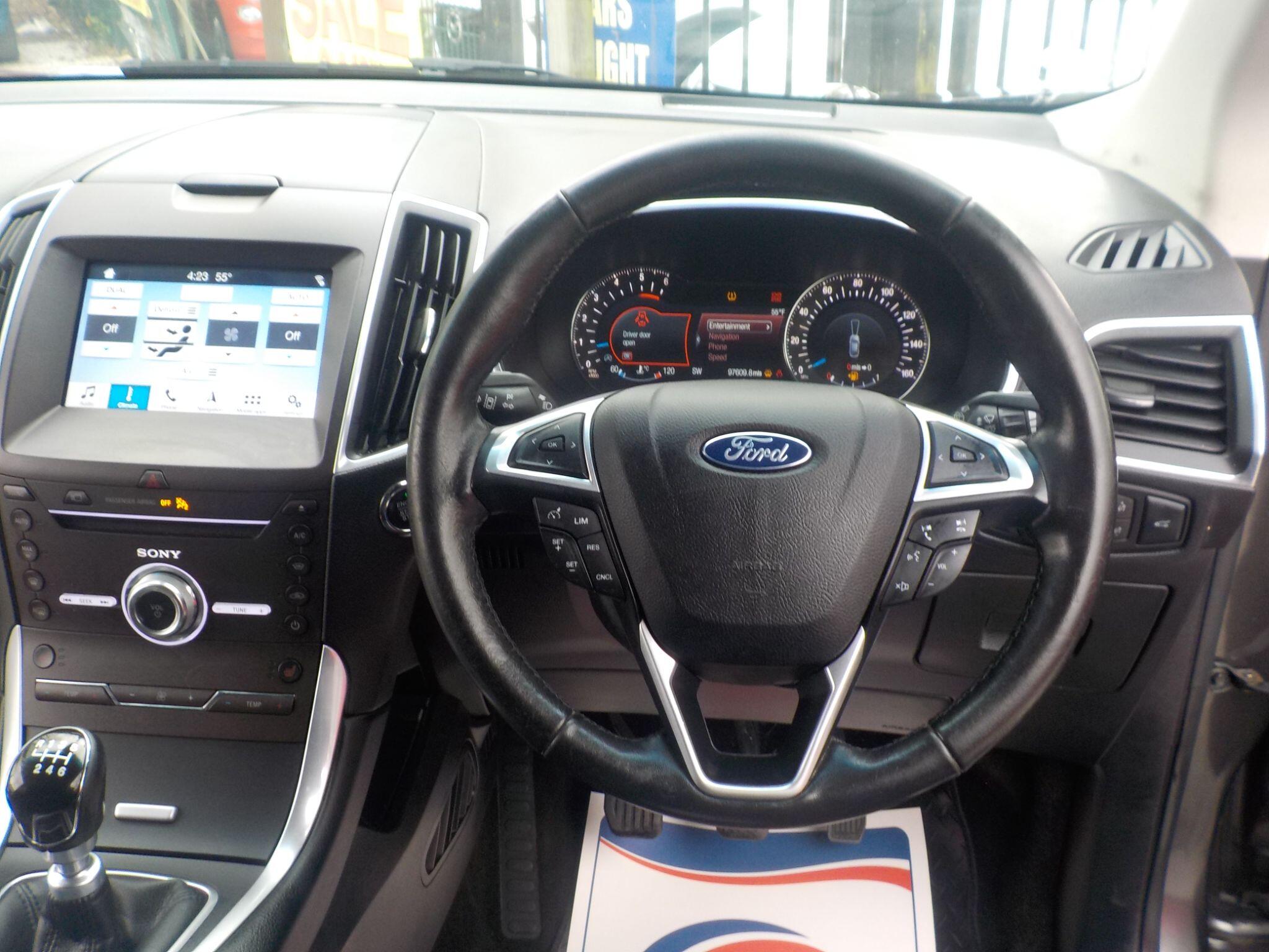 Ford Edge 2.0 TDCi Titanium AWD Euro 6 (s/s) 5dr