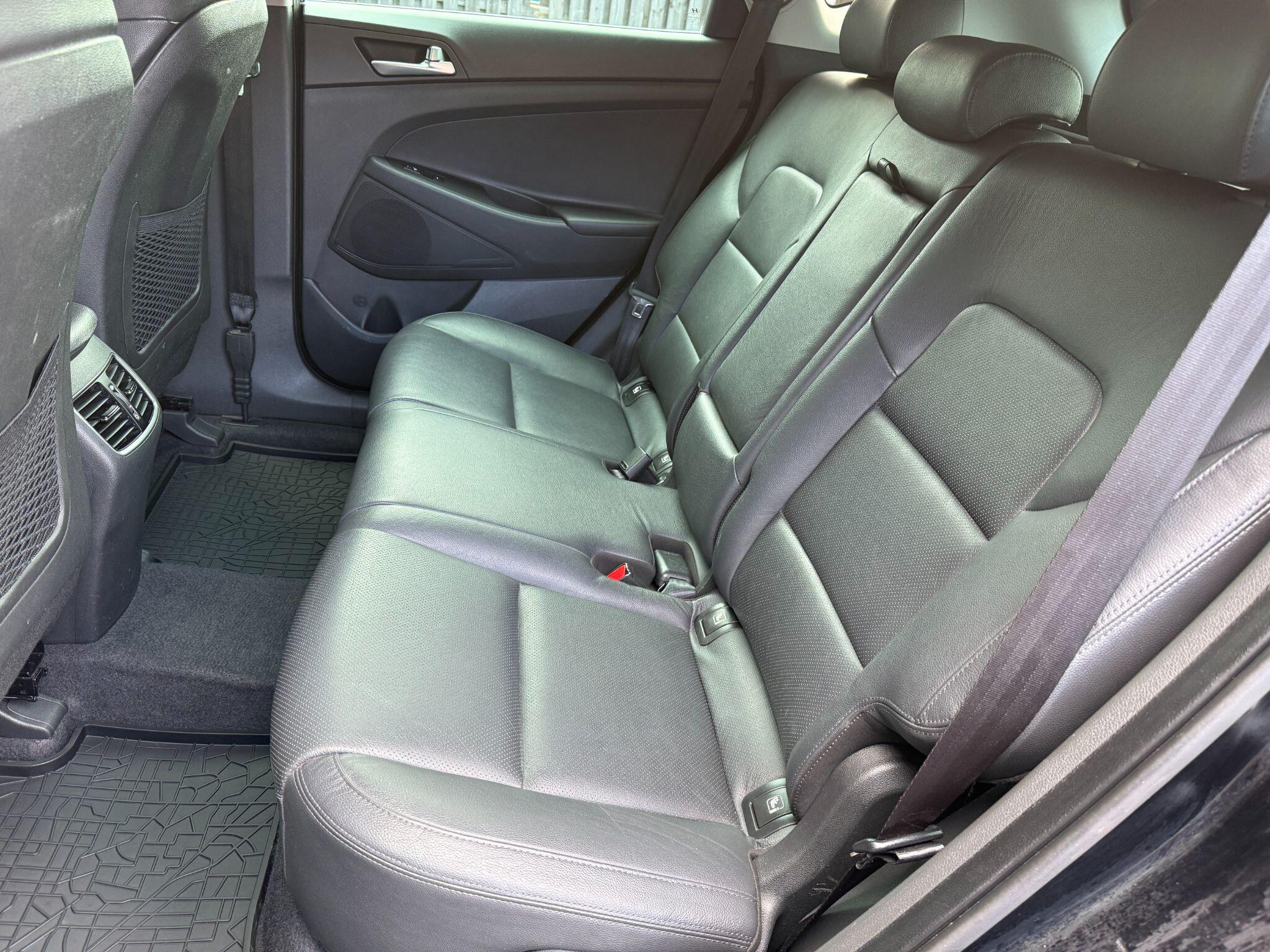 Hyundai Tucson view 21