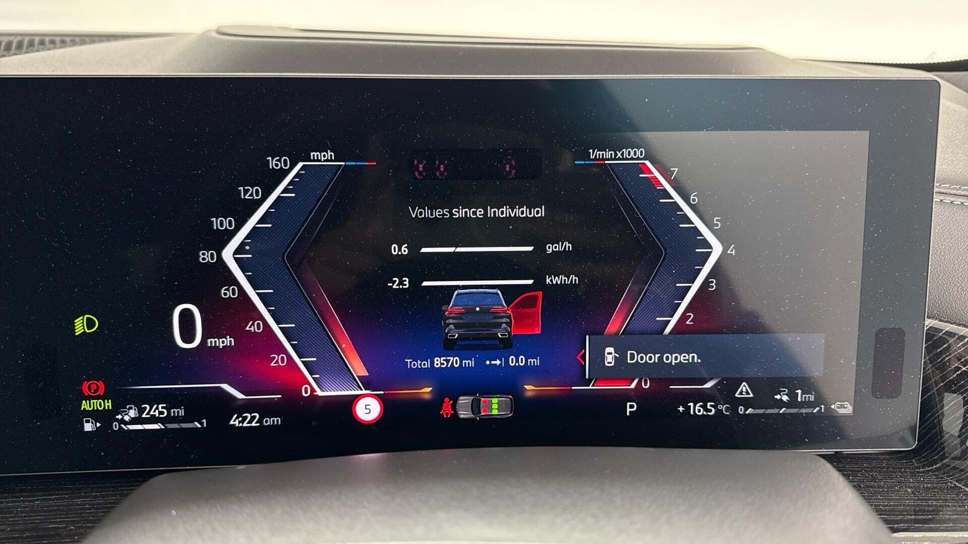 BMW X5 view 9