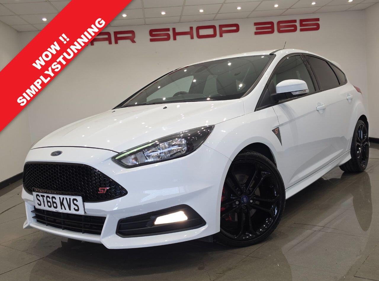 2016 Ford Focus in White for sale