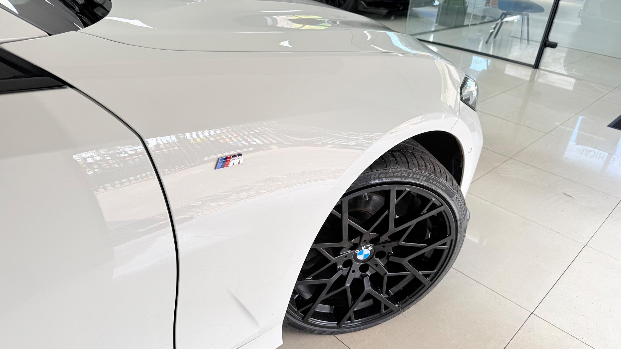 BMW 3 Series view 31