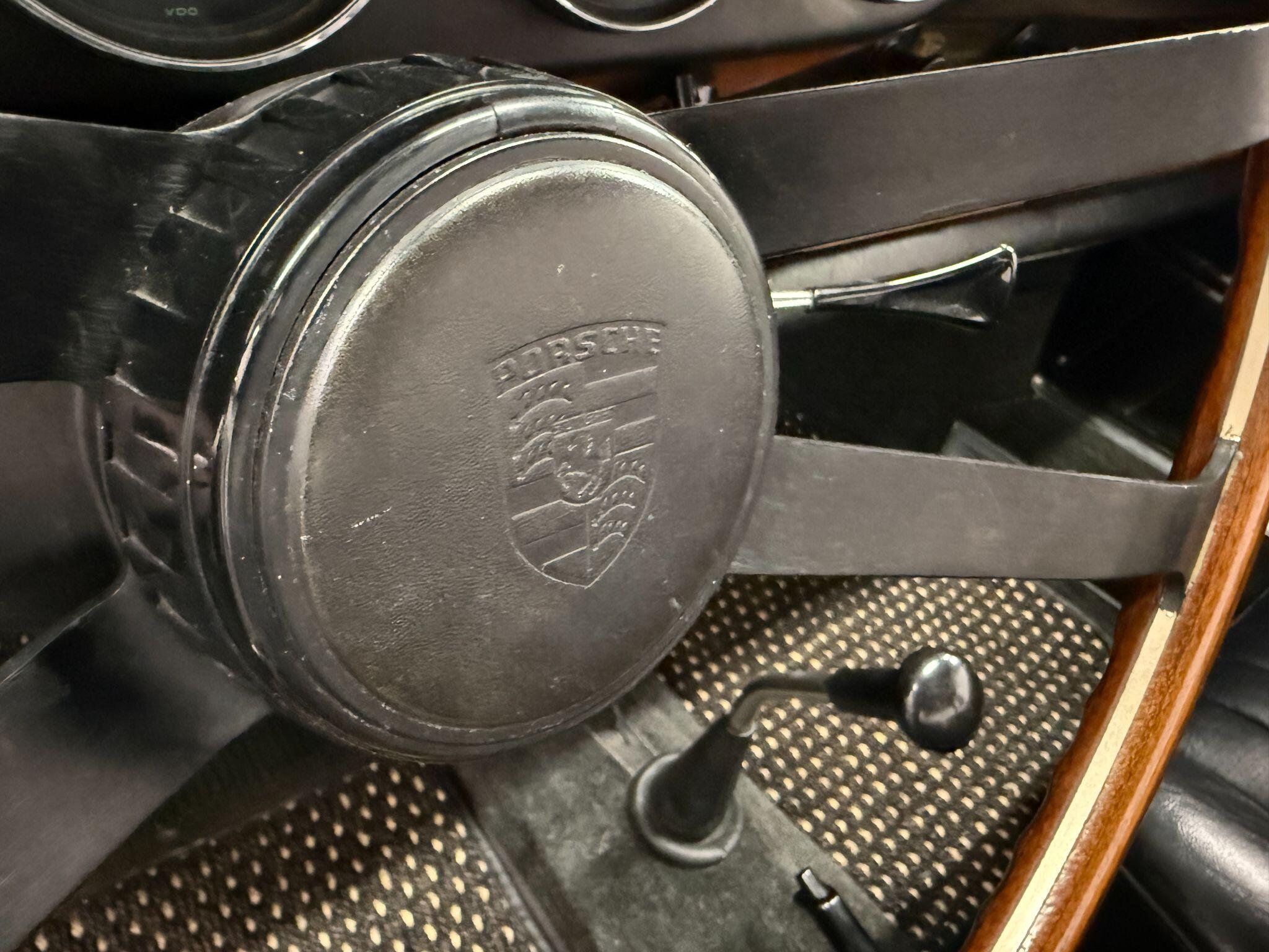 Porsche 911 view 62