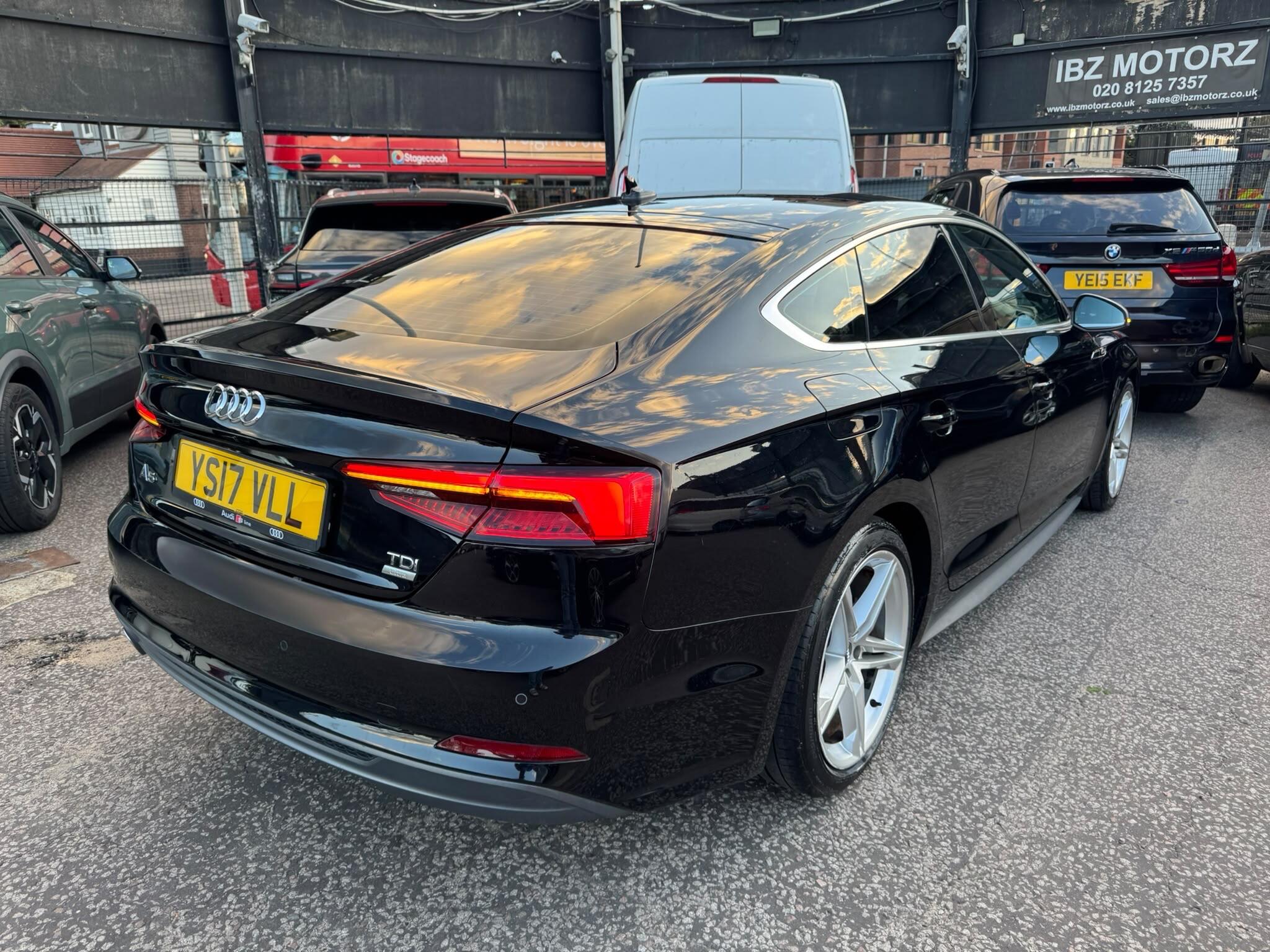 Audi A5 view 12