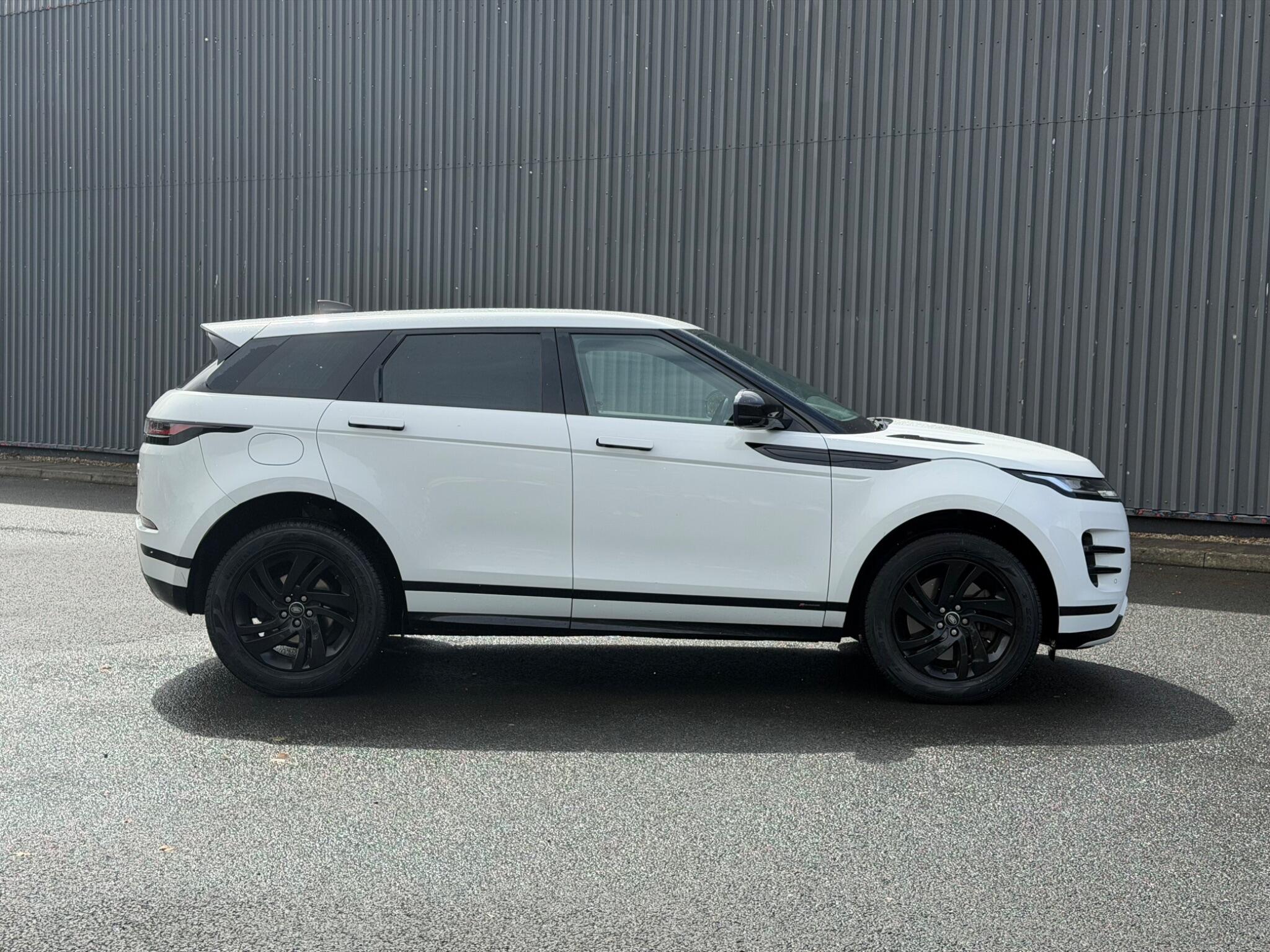 Land Rover Range Rover Evoque view 4