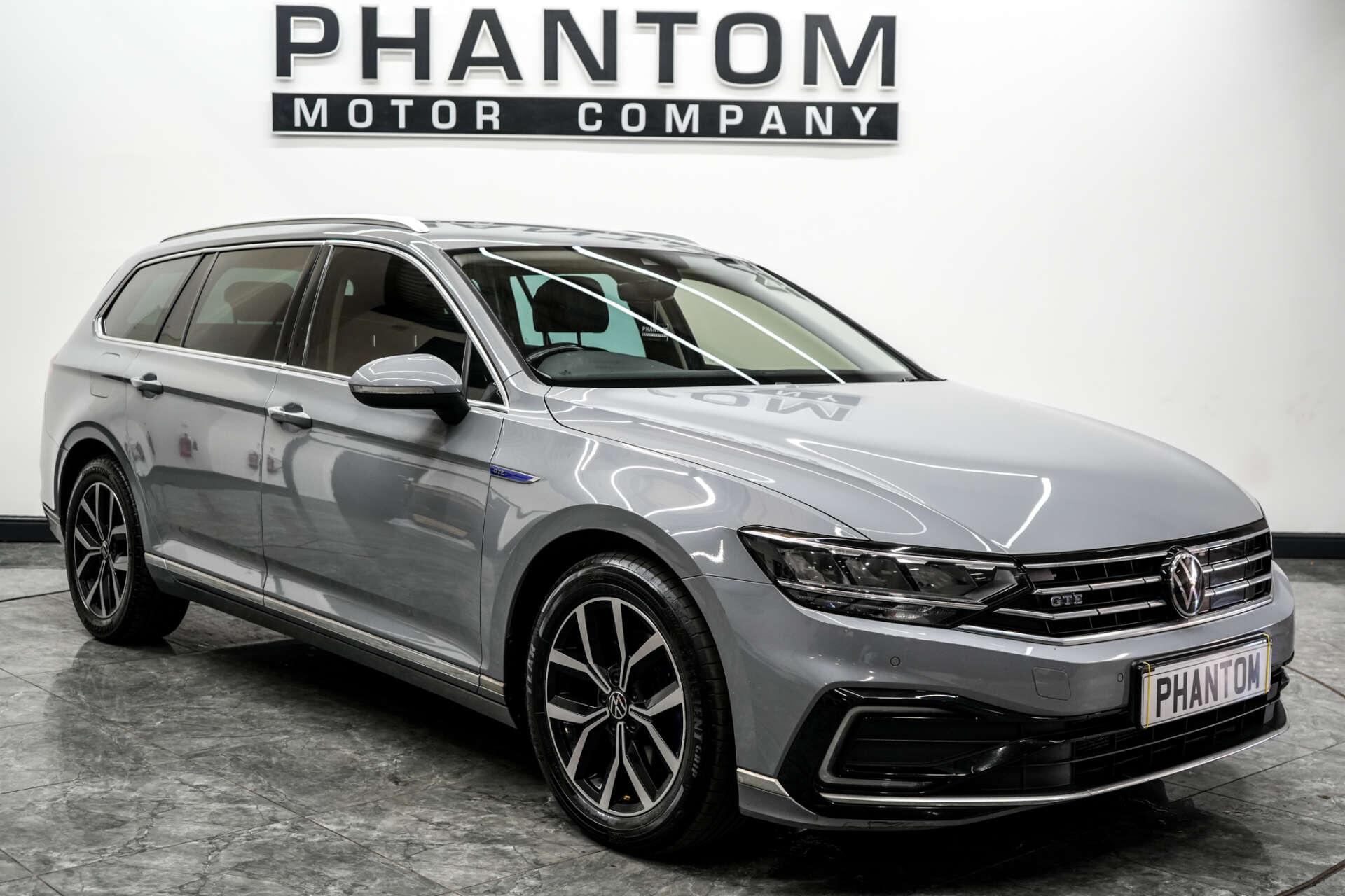 2022 Volkswagen Passat in Grey for sale