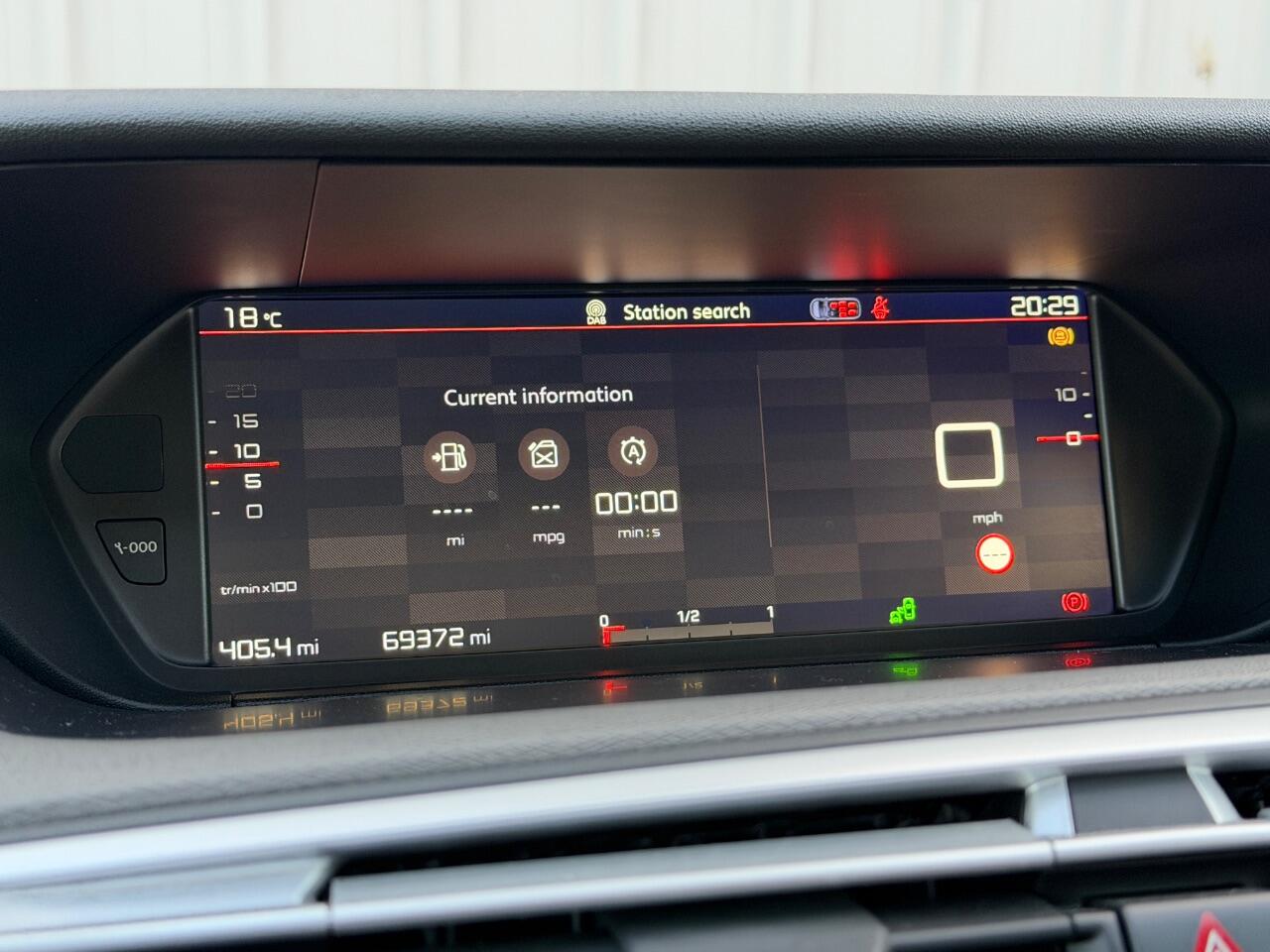 Citroen Grand C4 Spacetourer view 33