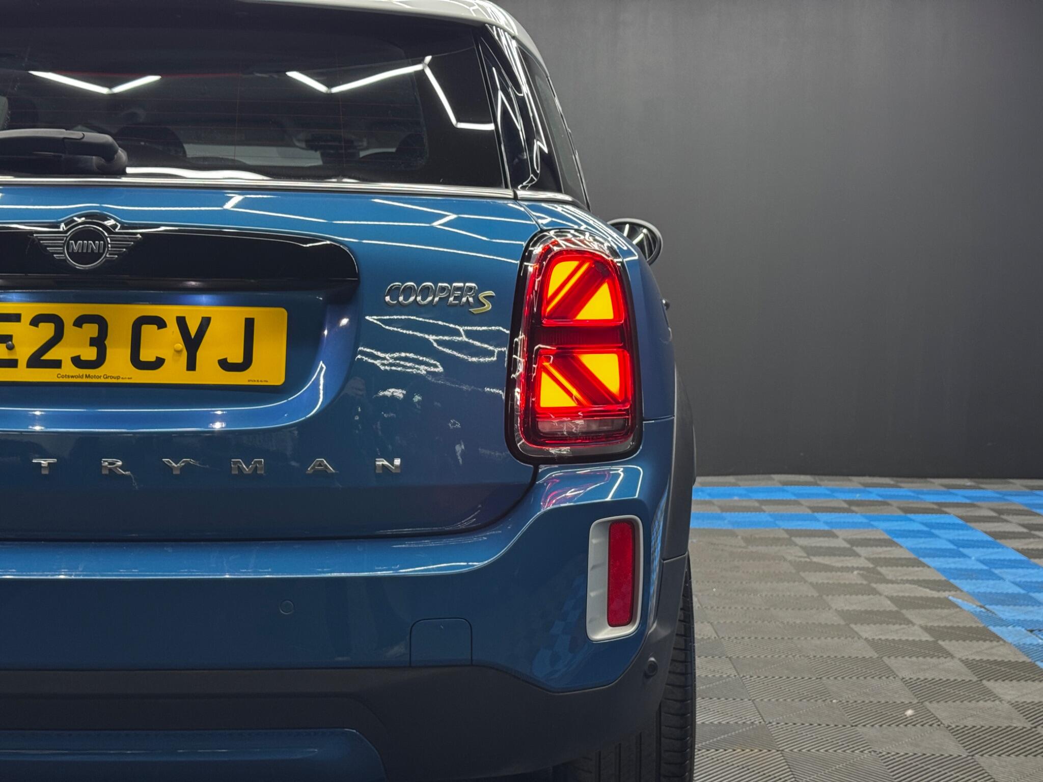 Mini Countryman view 42