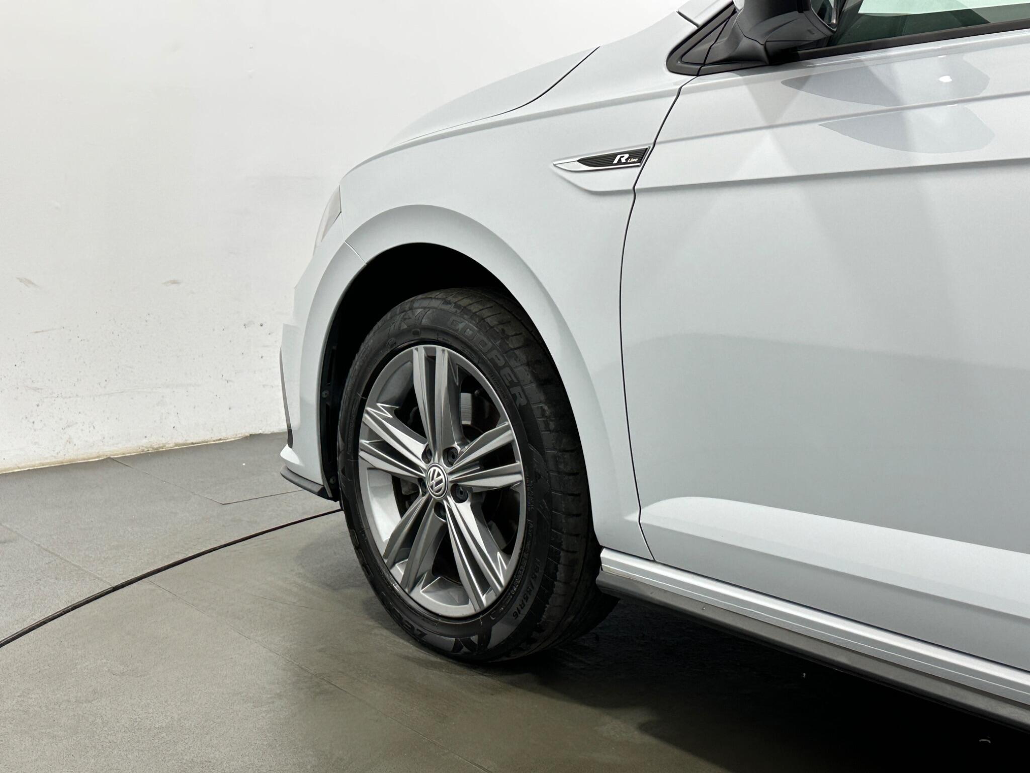 Volkswagen Polo view 49