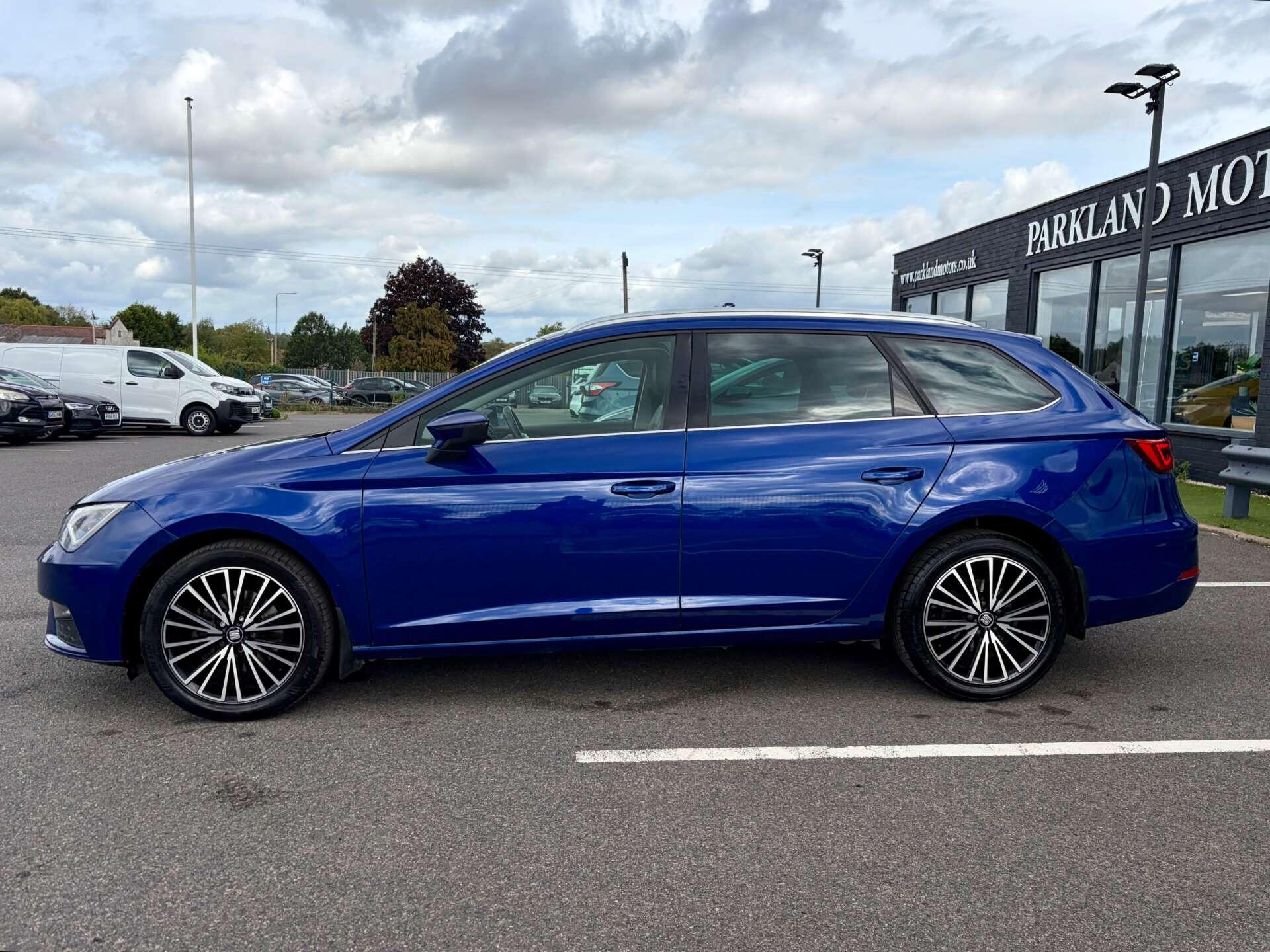 Seat Leon Leon view 5