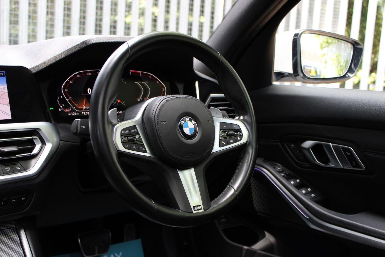 BMW 3 Series view 21
