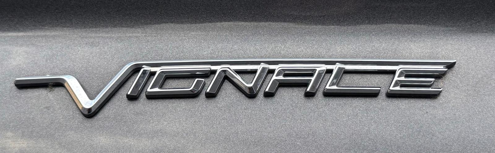 Ford Mondeo view 64