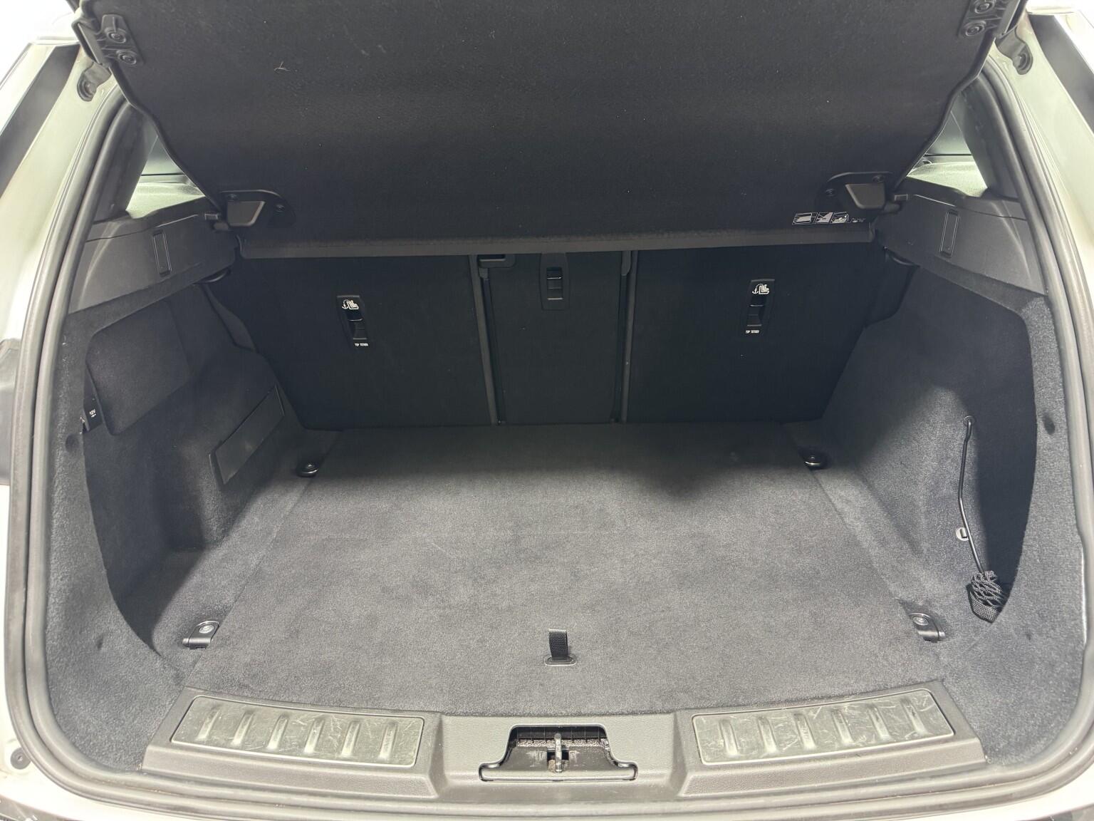 Land Rover Range Rover Evoque view 41