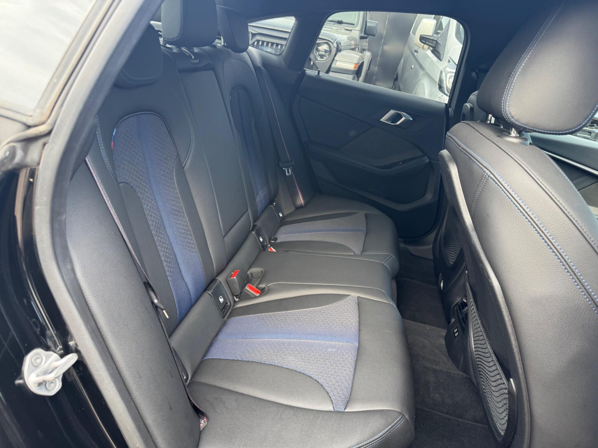 BMW 2 Series view 15