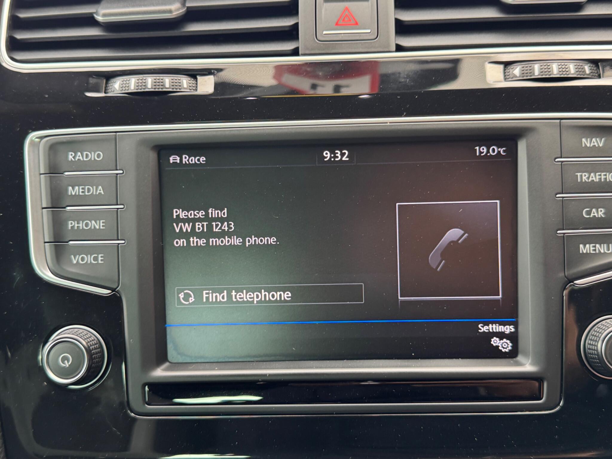 Volkswagen Golf view 30
