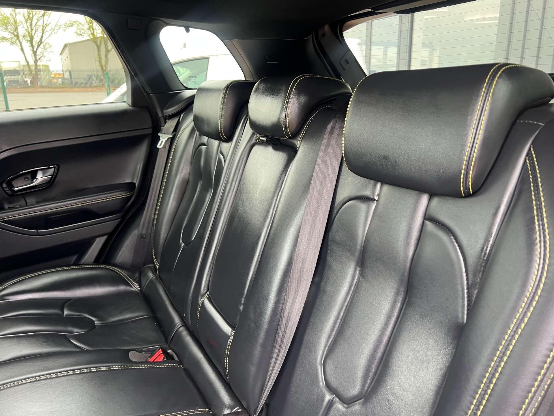 Land Rover Range Rover Evoque view 37