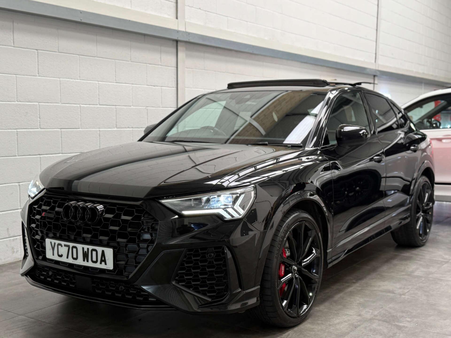 Audi RS Q3 view 3