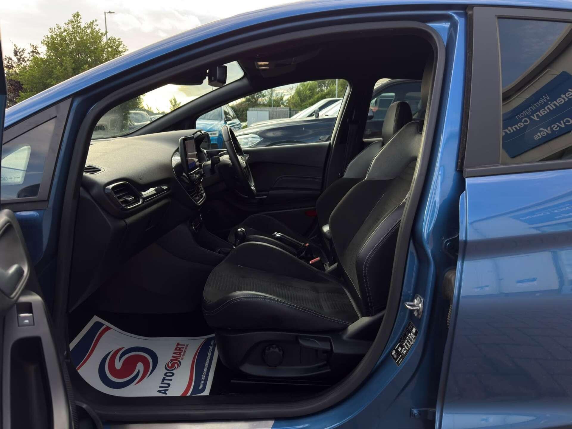 Ford Fiesta view 40