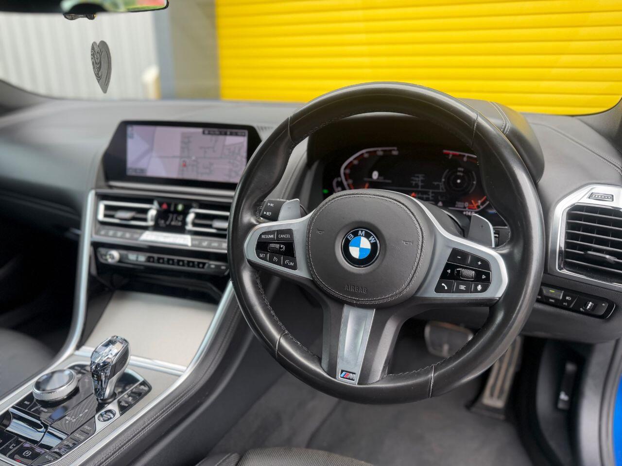 BMW 8 Series view 11