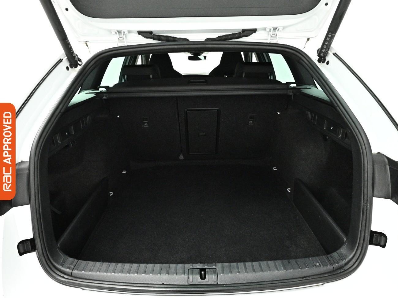 Skoda Octavia view 26