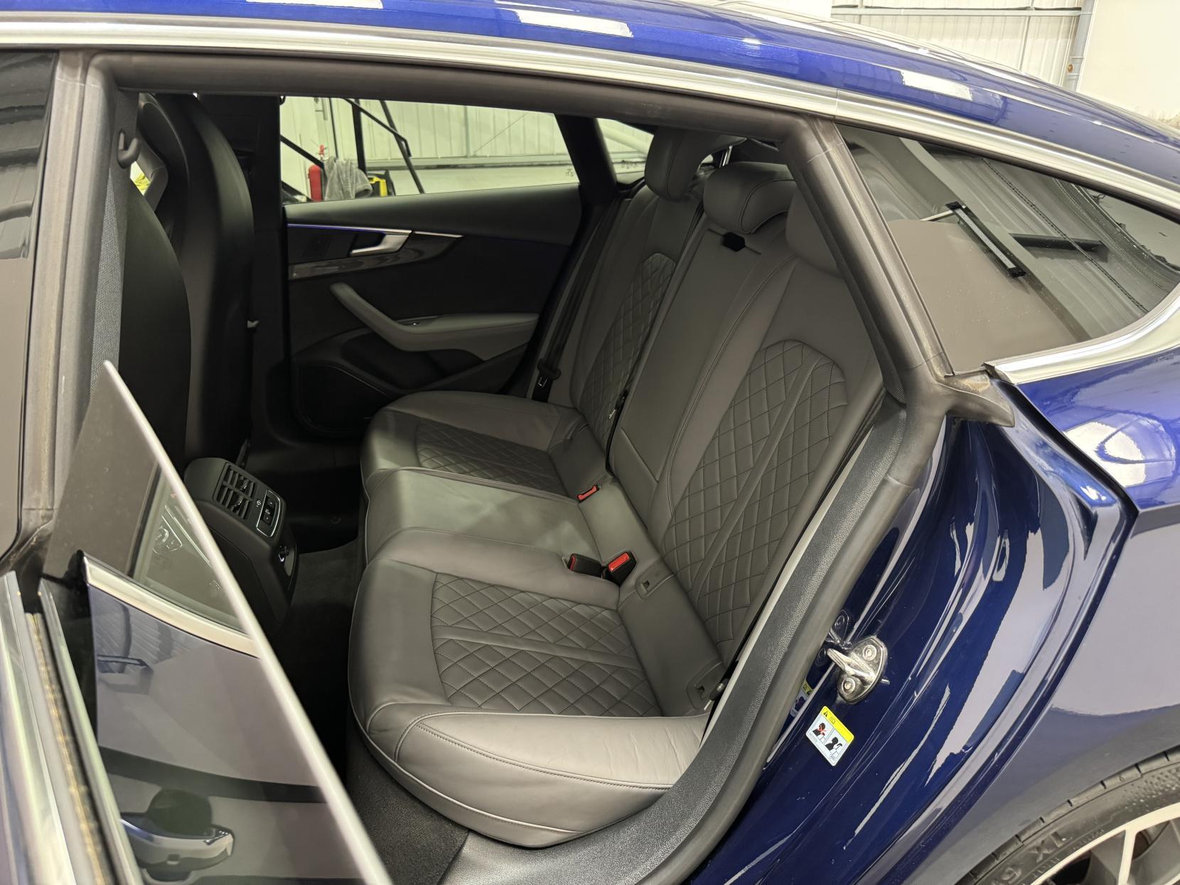 Audi S5 view 55