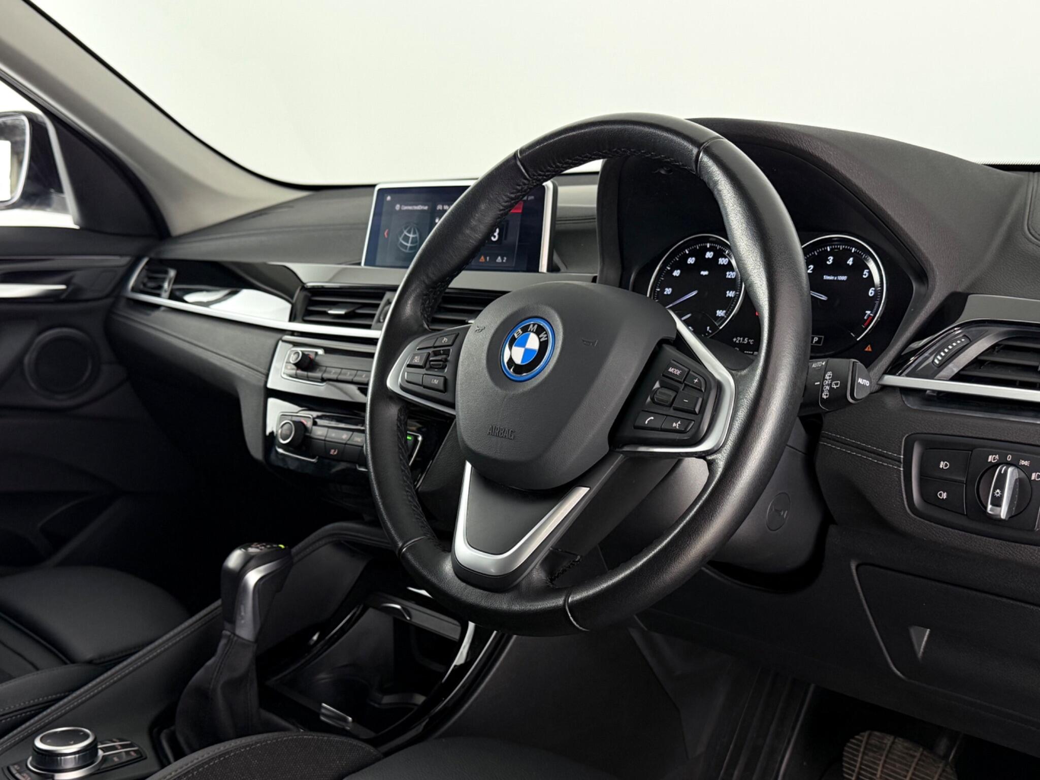 BMW X1 view 3