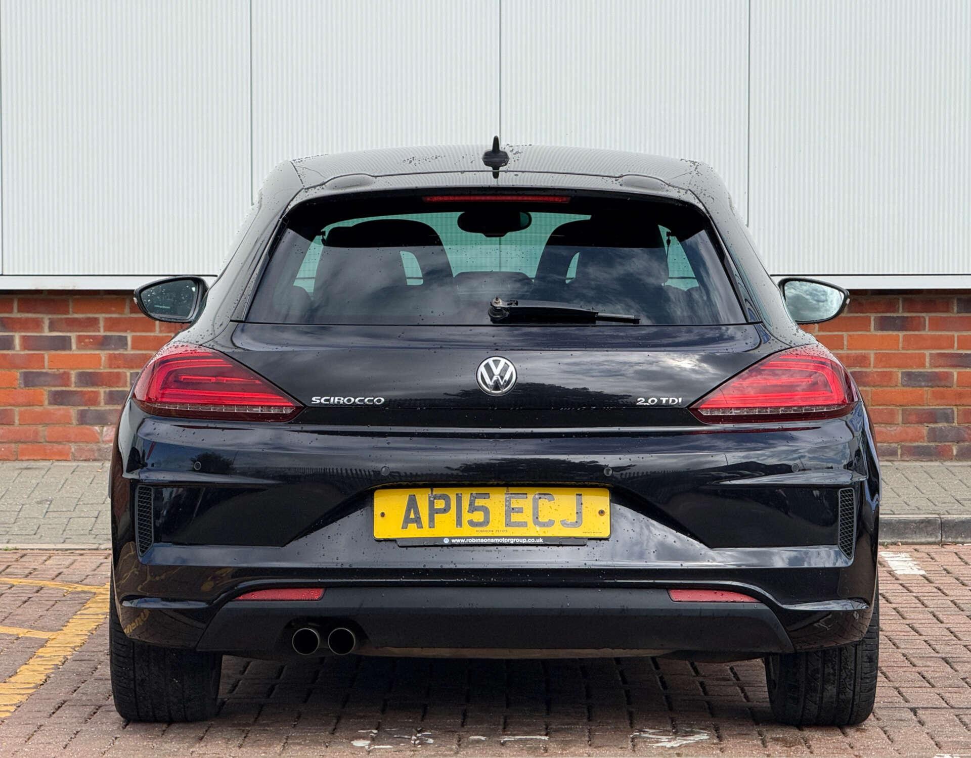 Volkswagen Scirocco view 5