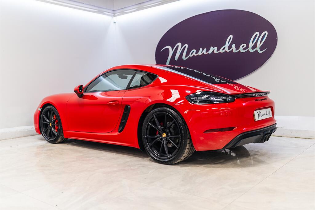 Porsche Cayman view 4