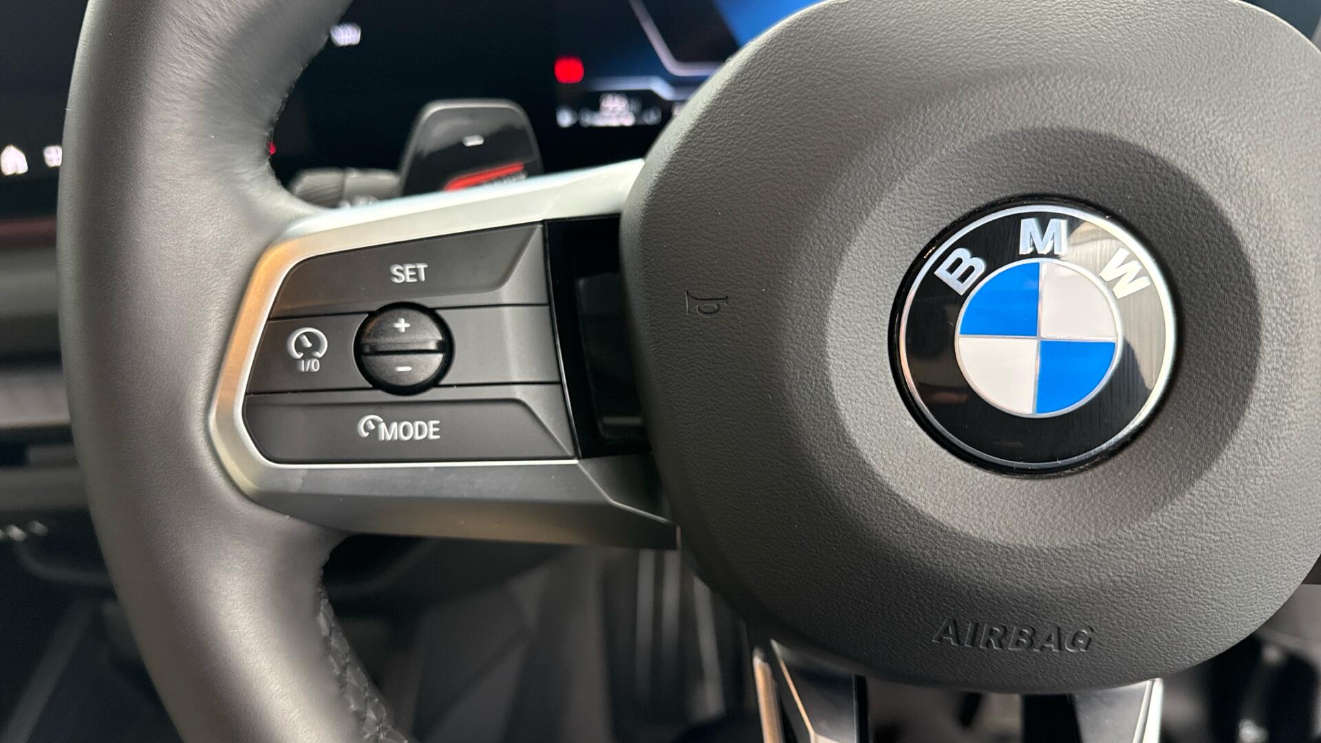 BMW 1 Series view 18