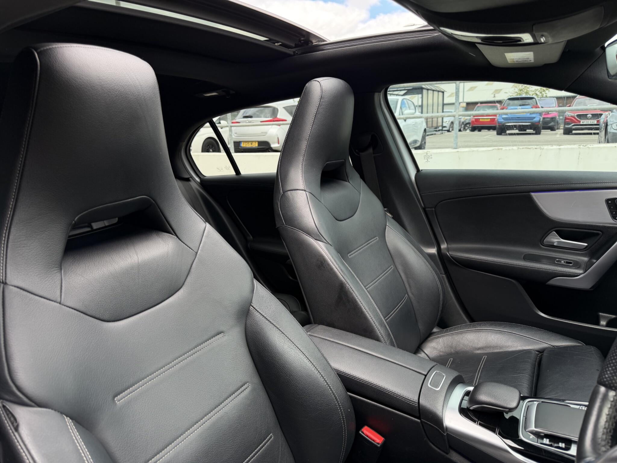 Mercedes-Benz A-Class view 21