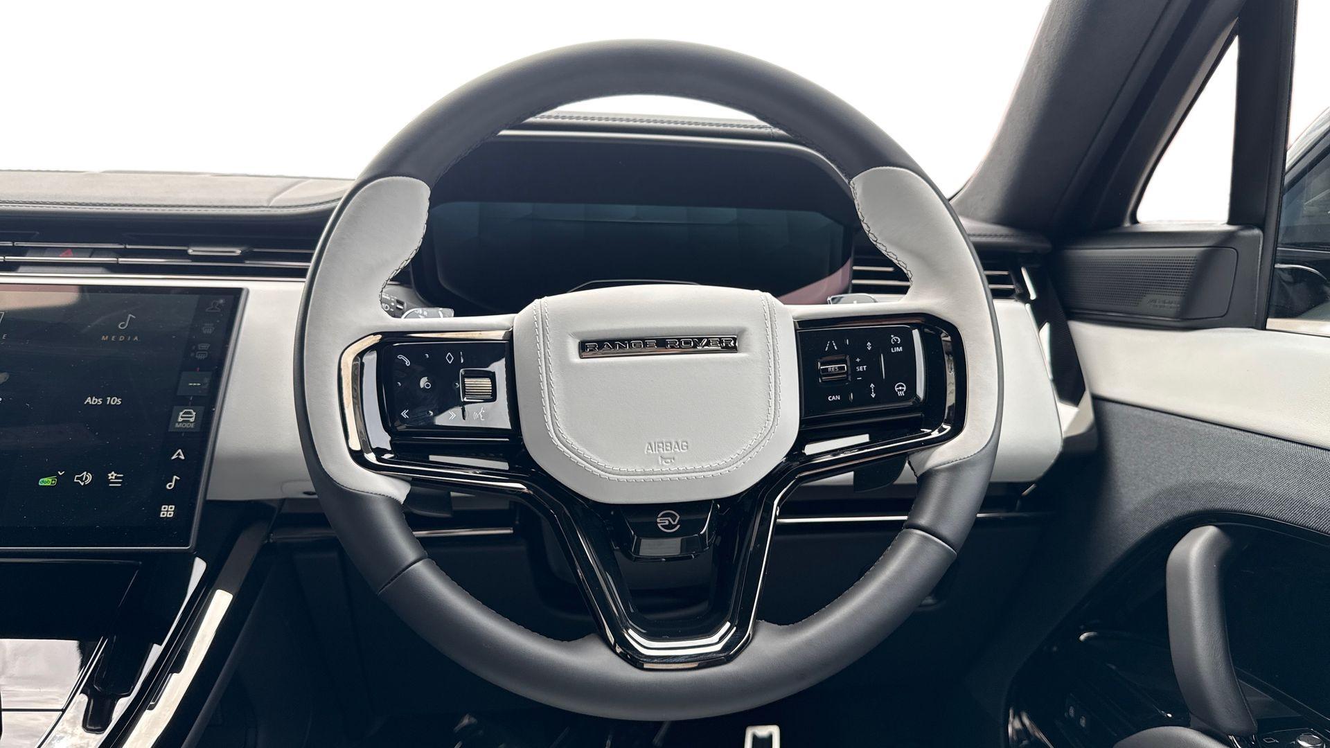 Land Rover Range Rover Sport view 15