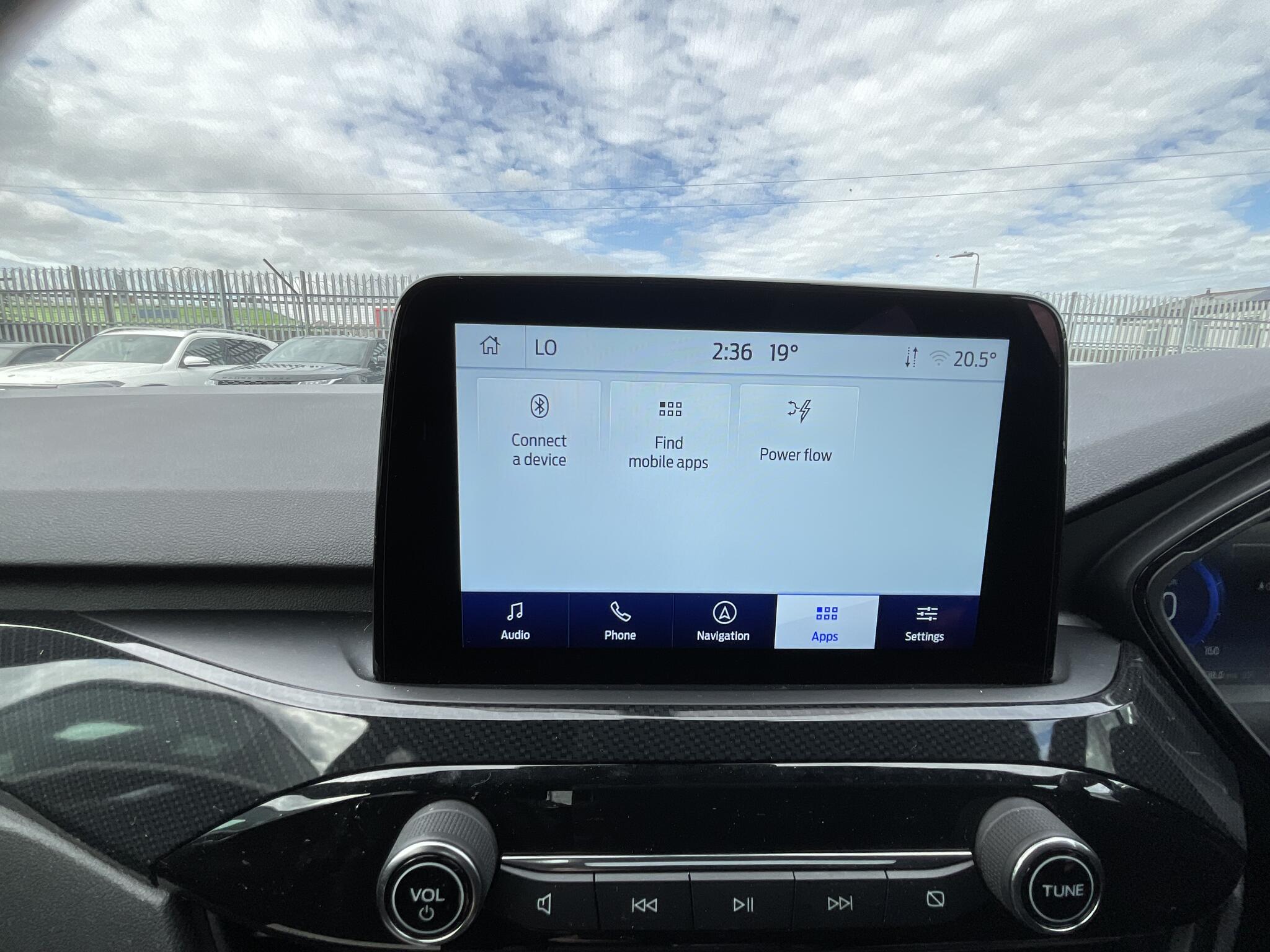 Ford Kuga view 31