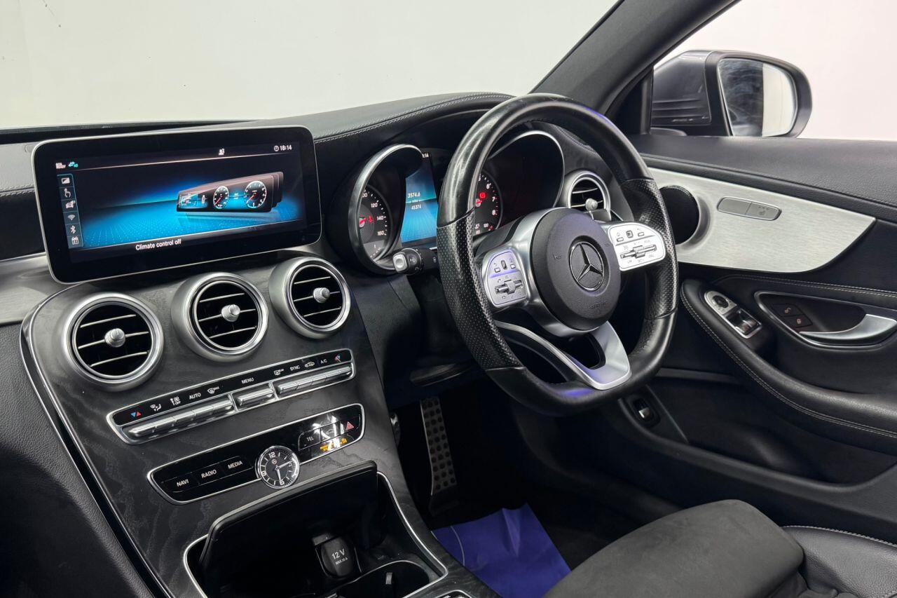 Mercedes-Benz C-Class view 42