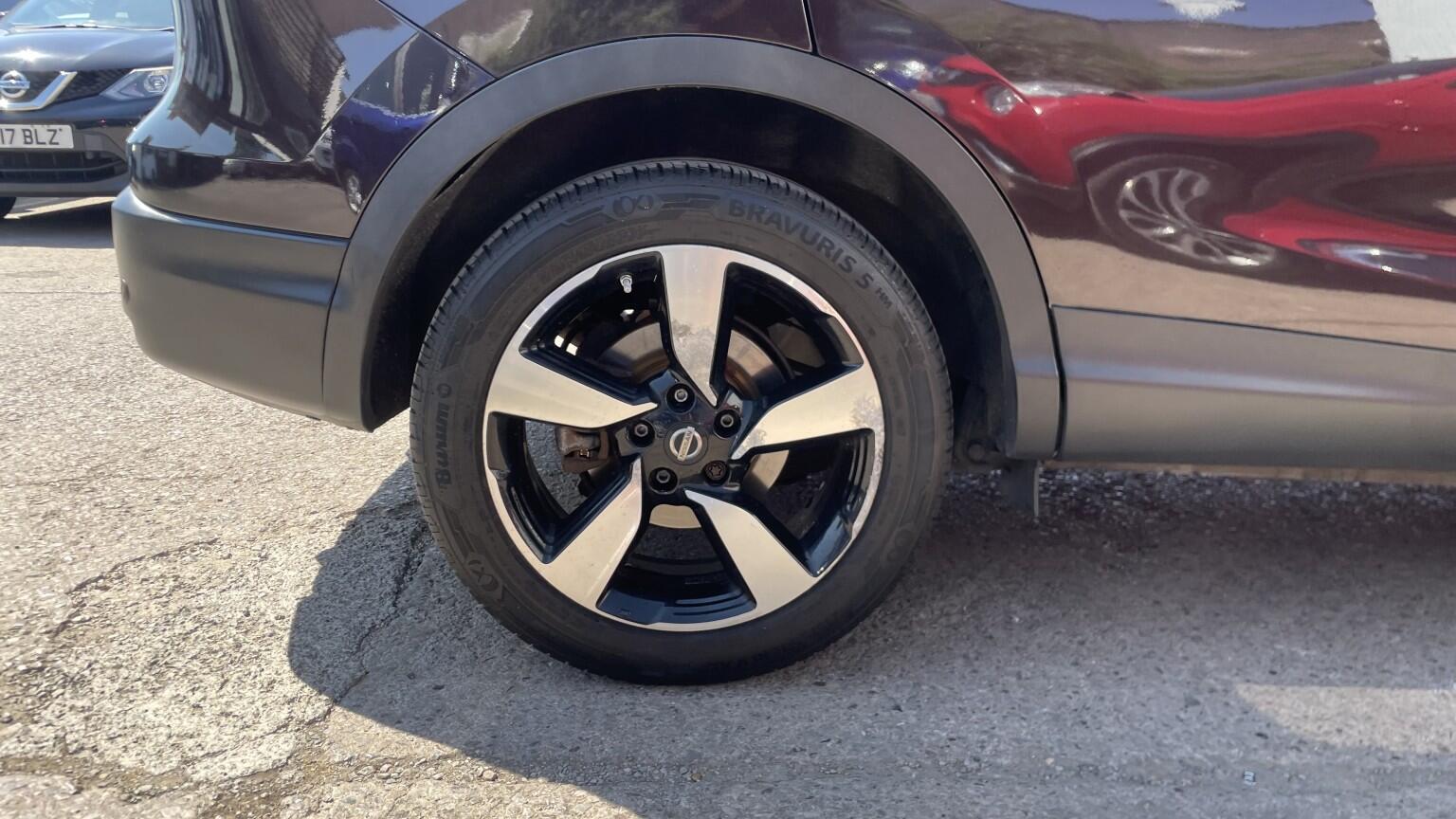 Nissan Qashqai view 48