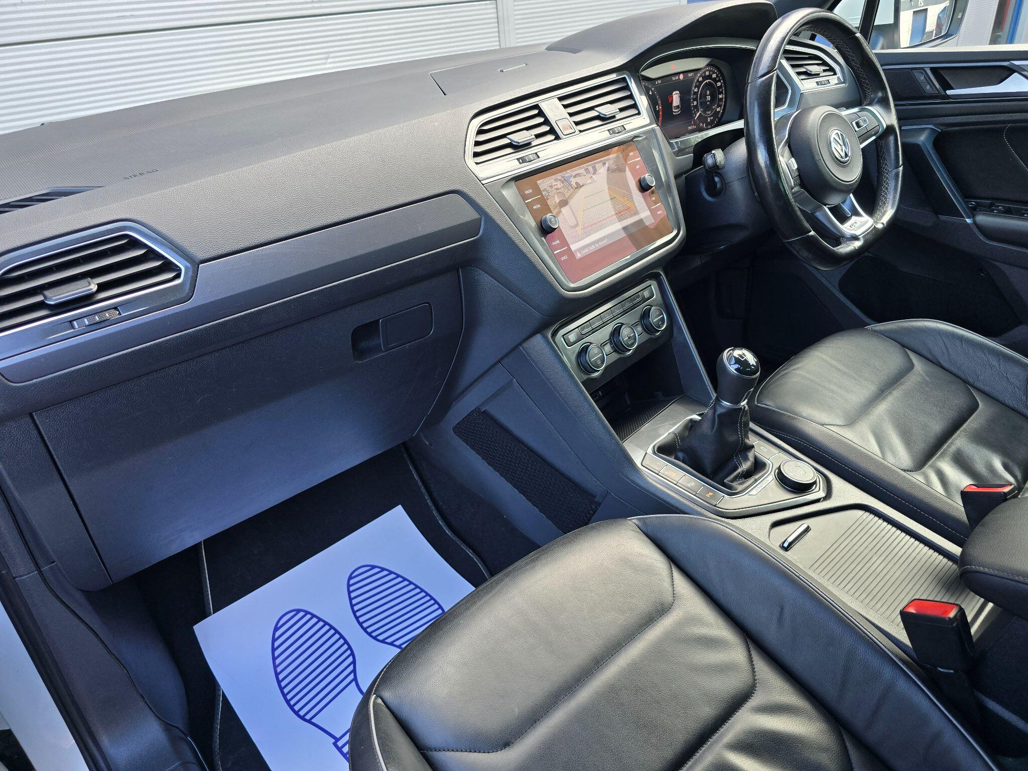 Volkswagen Tiguan view 10