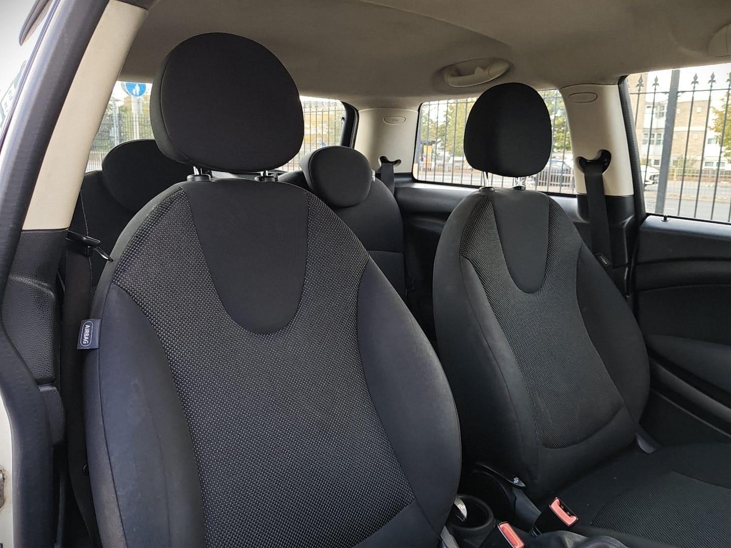 Mini Hatch view 12