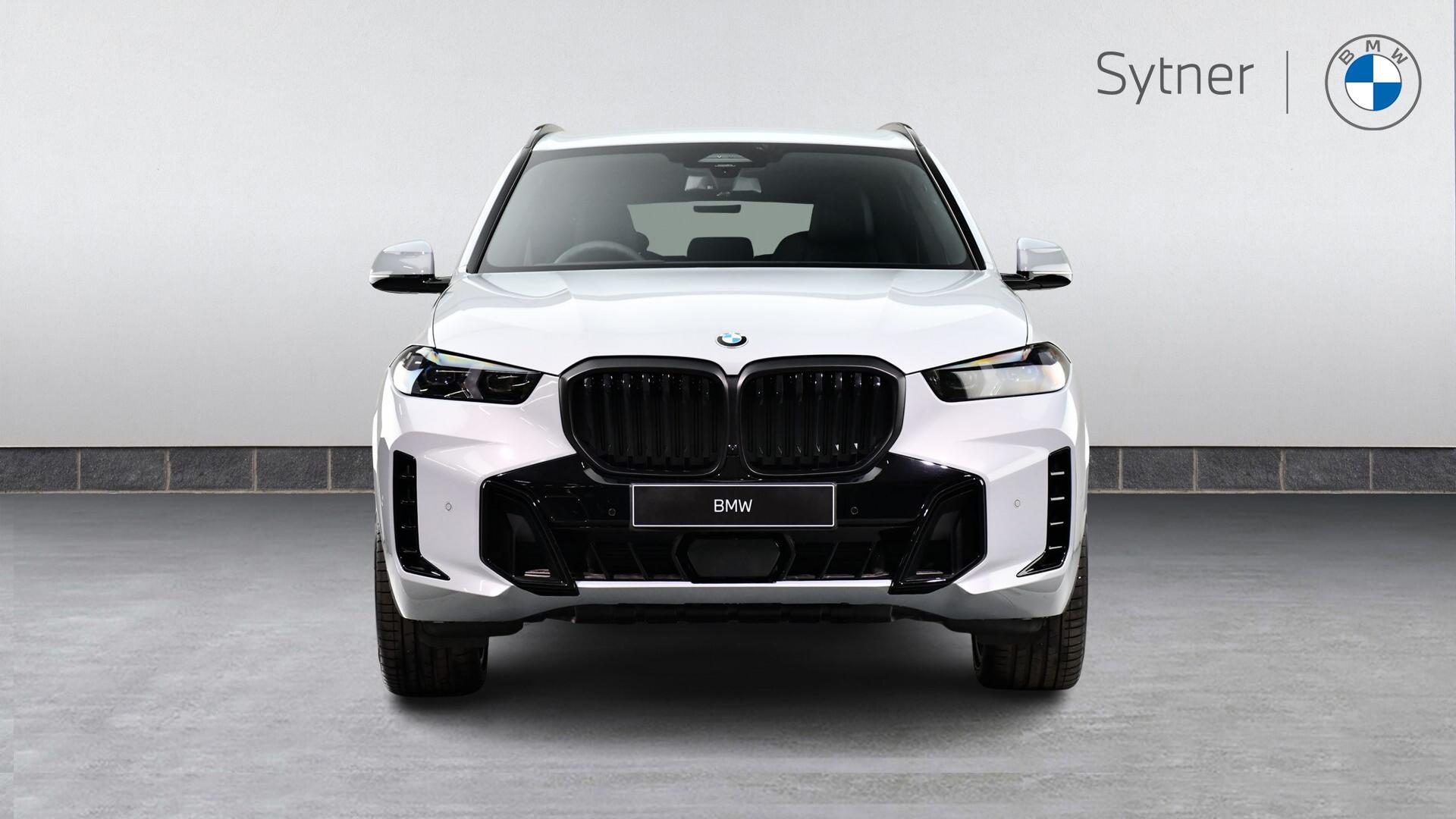 BMW X5 view 16