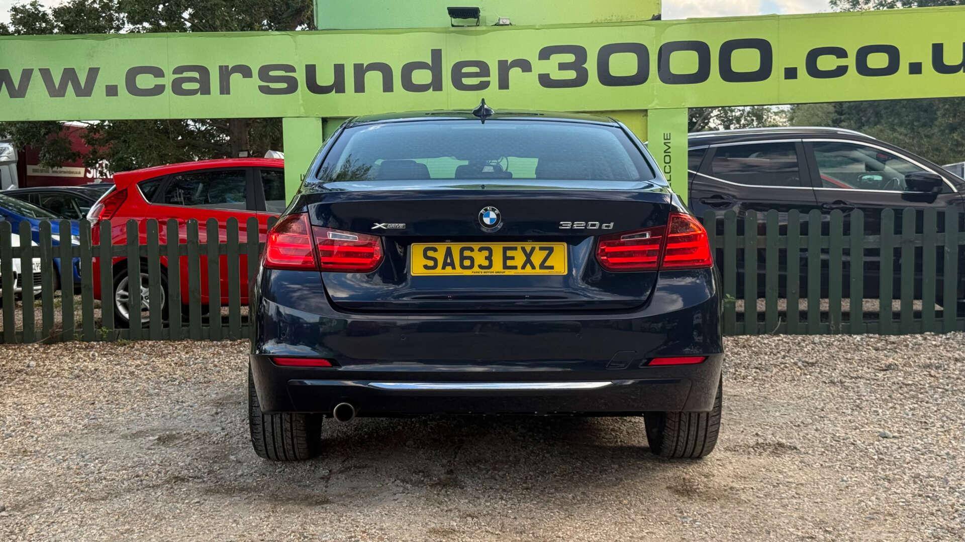 BMW 3 Series view 5