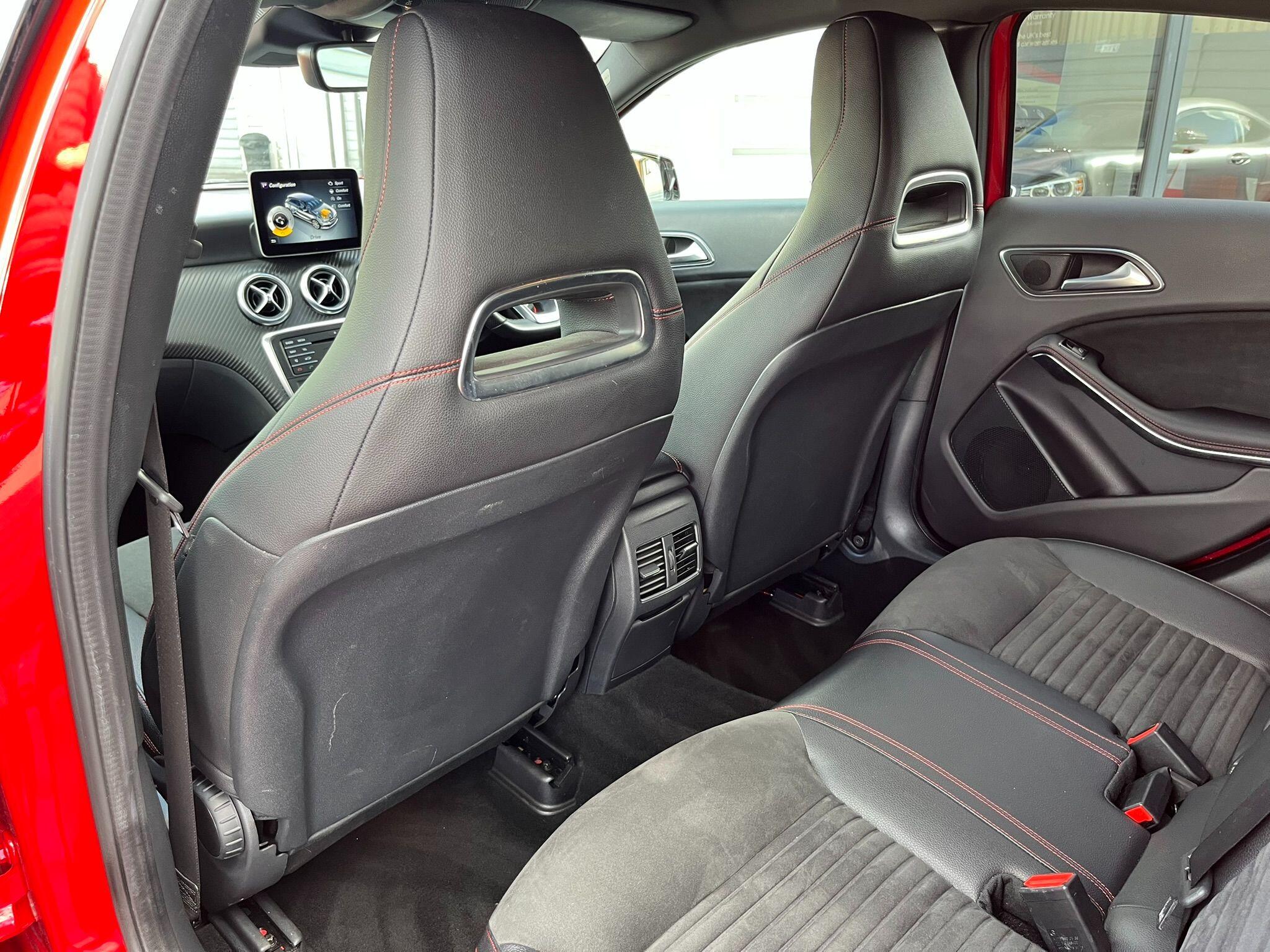 Mercedes-Benz A Class view 30