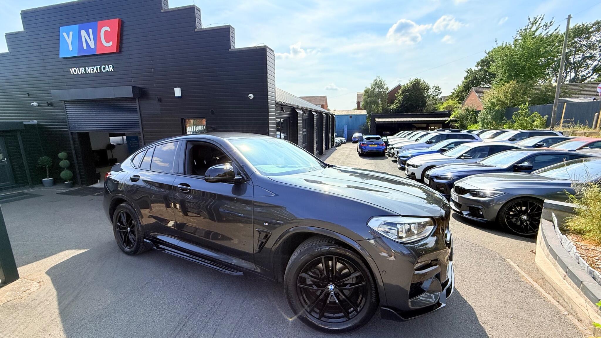 BMW X4 view 2
