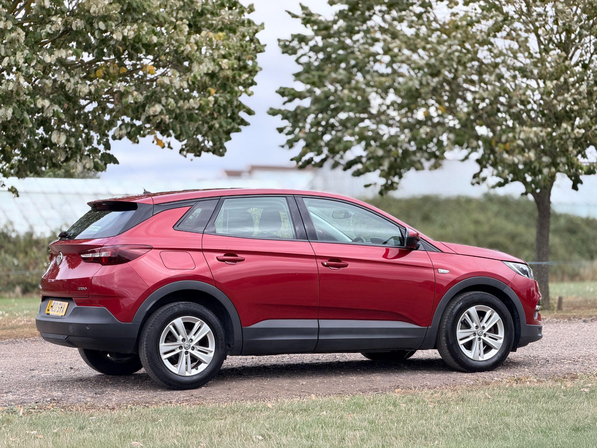 Vauxhall Grandland X view 4