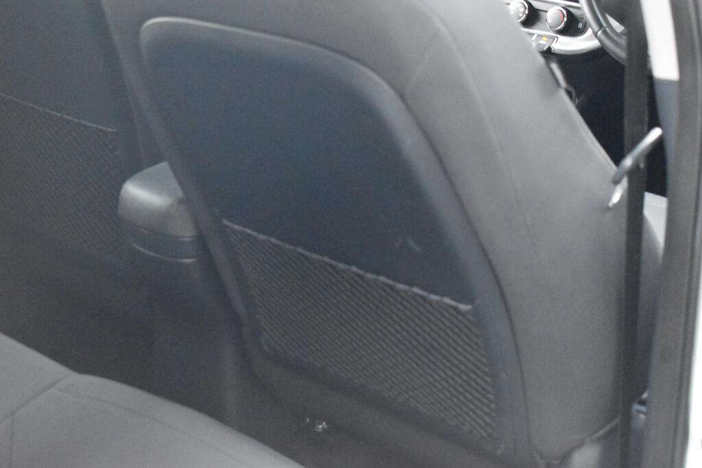Kia Rio view 30