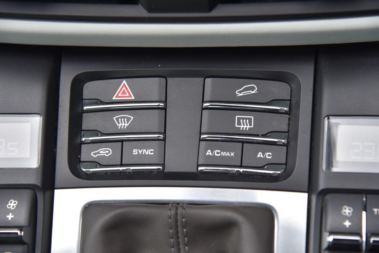 Porsche Macan view 52