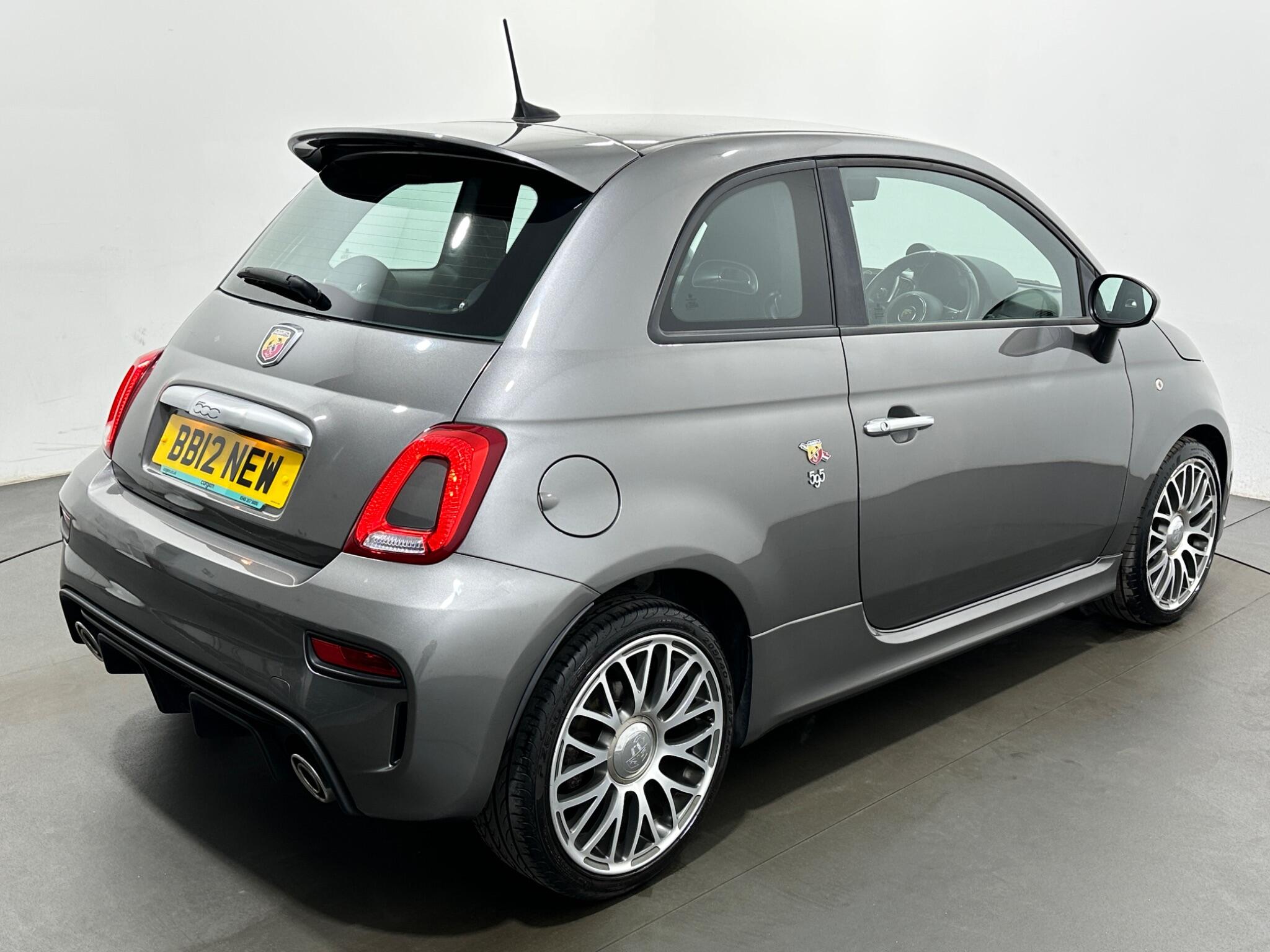 Abarth 595 view 41