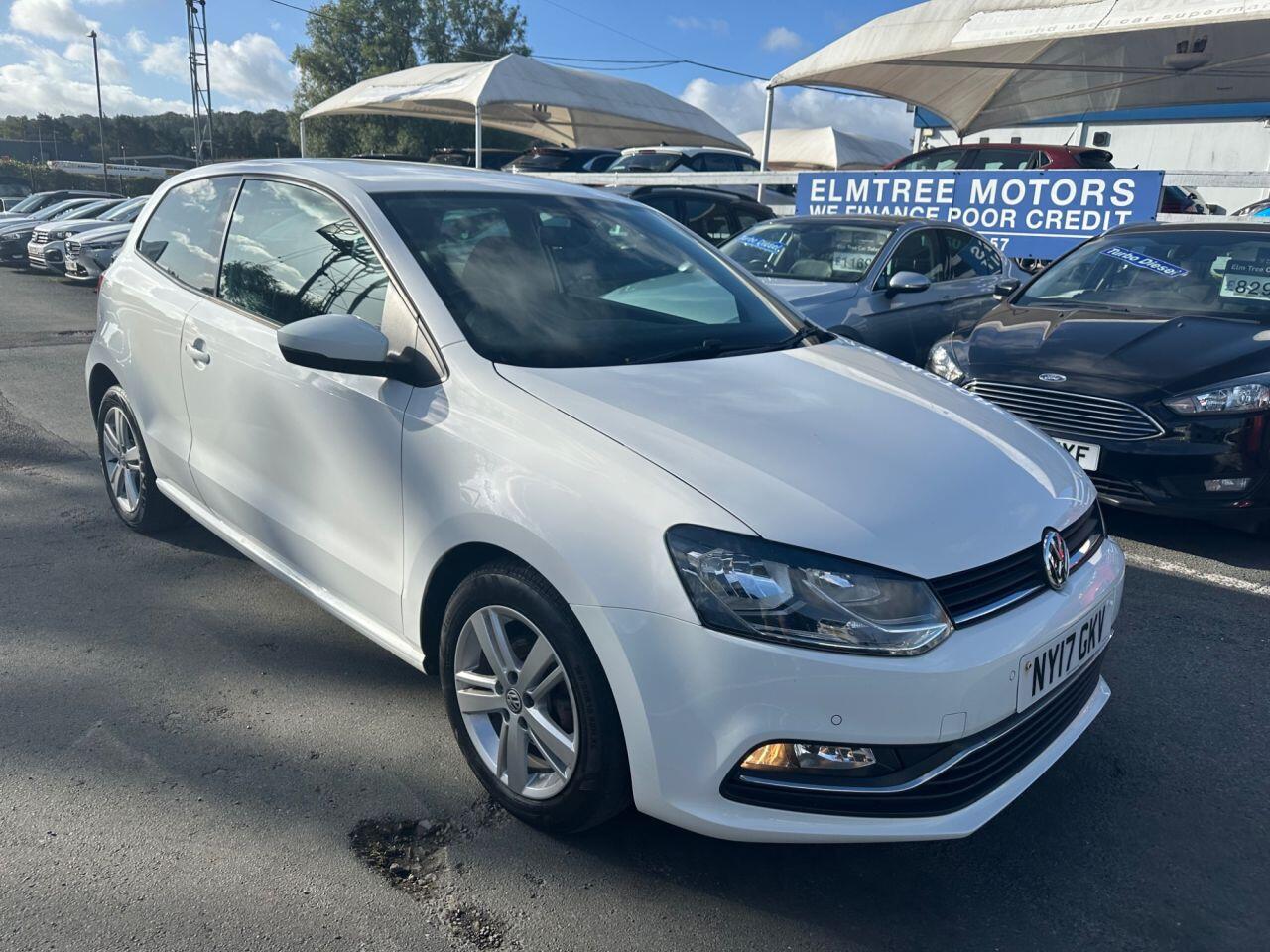 Volkswagen Polo view 3