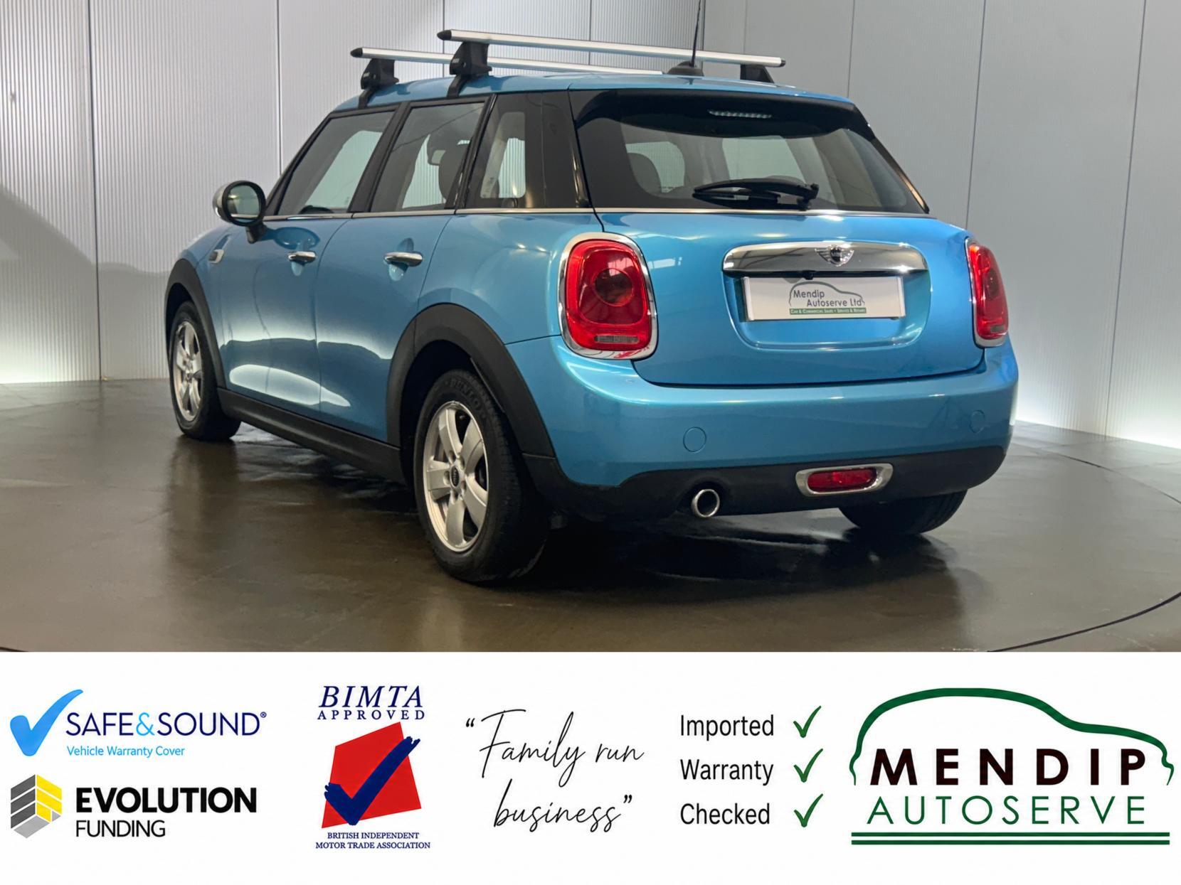 Mini Hatch view 16